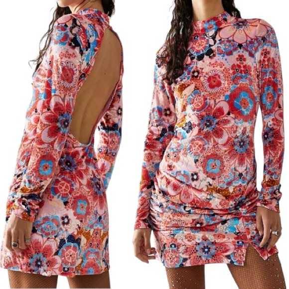 Free People Dresses & Skirts - FREE PEOPLE Della Burnout Velvet Mini size extra large